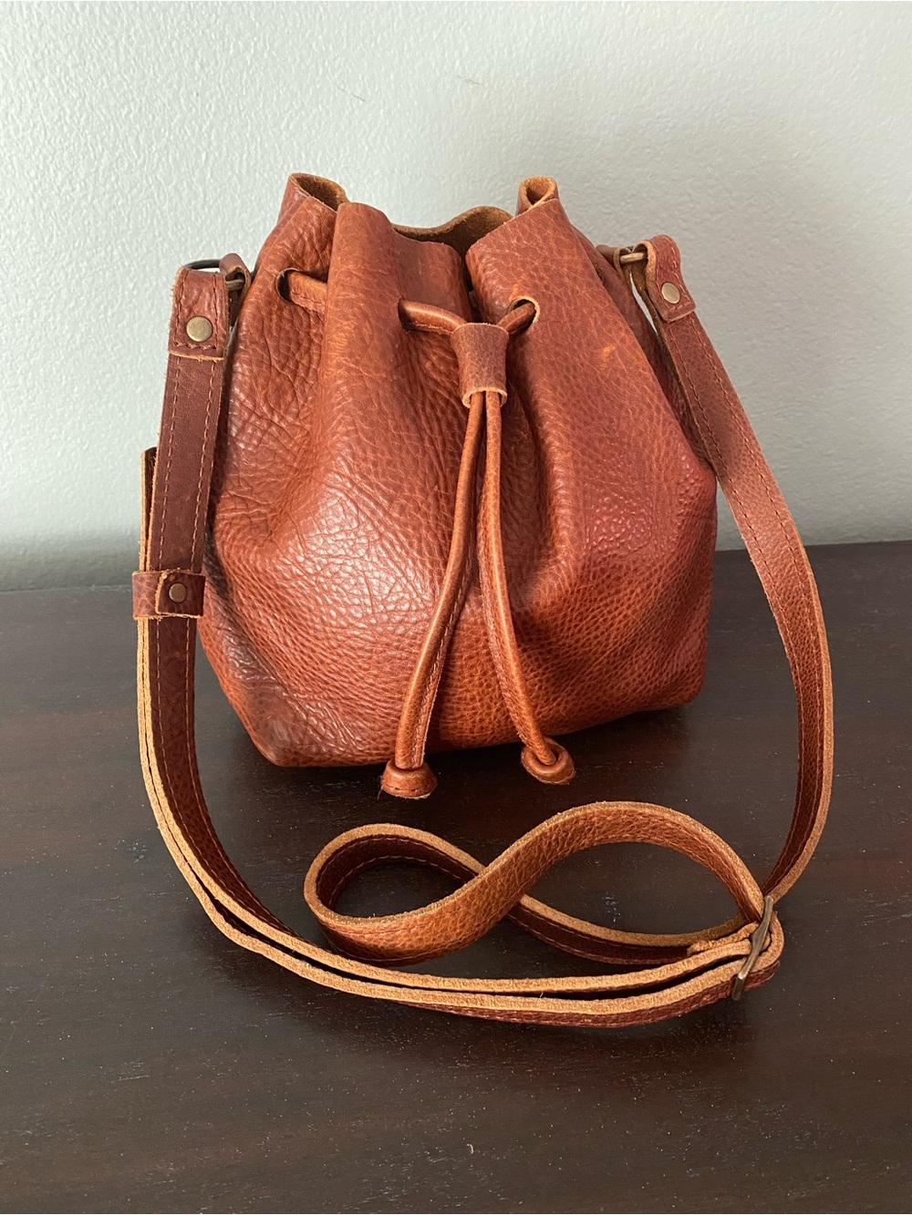 Portland Leather Goods PLG Sienna Pebble Cinch Bucket Bag Crossbody Orignial